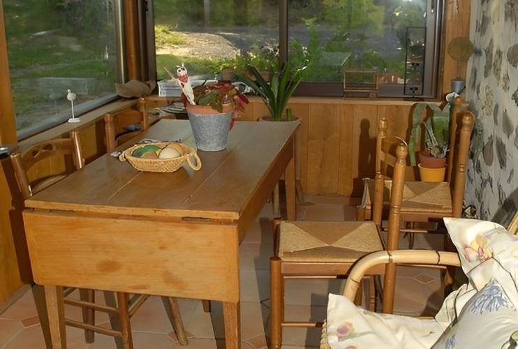  FERME DES CHEVADIÈRES (Auvergne-Rhône-Alpes, Cantal)