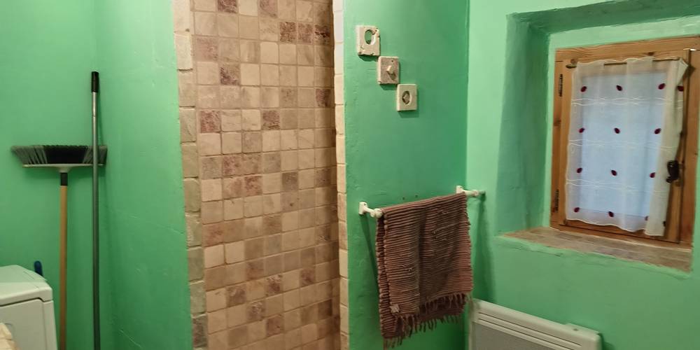 salle de bain -  gite "Au Soleil Couchant" (Provence-Alpes-Côte d’Azur, Alpes-de-Haute-Provence)