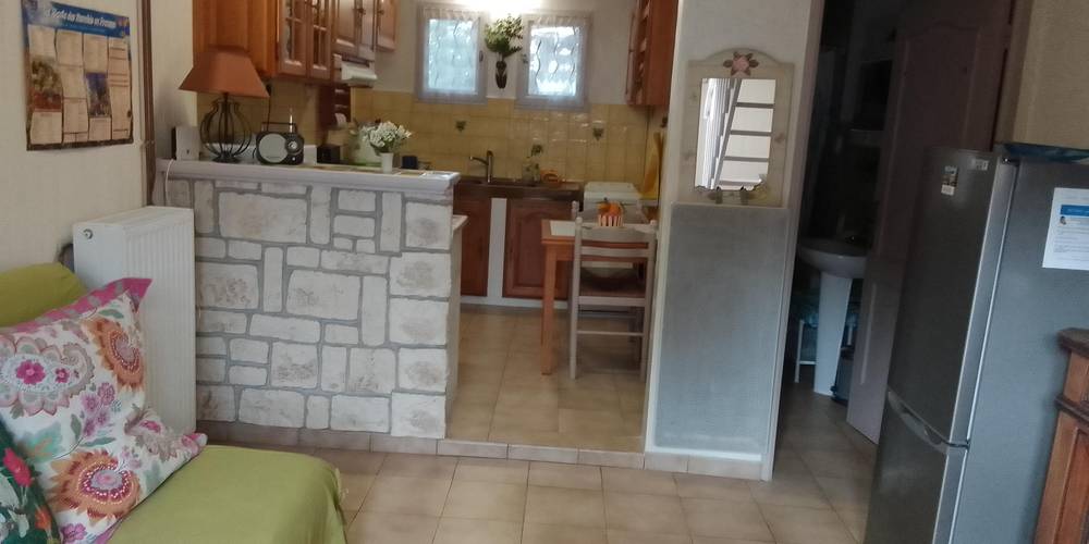  LE PETIT MAS DES PINS (Provence-Alpes-Côte d’Azur, Bouches-du-Rhône)