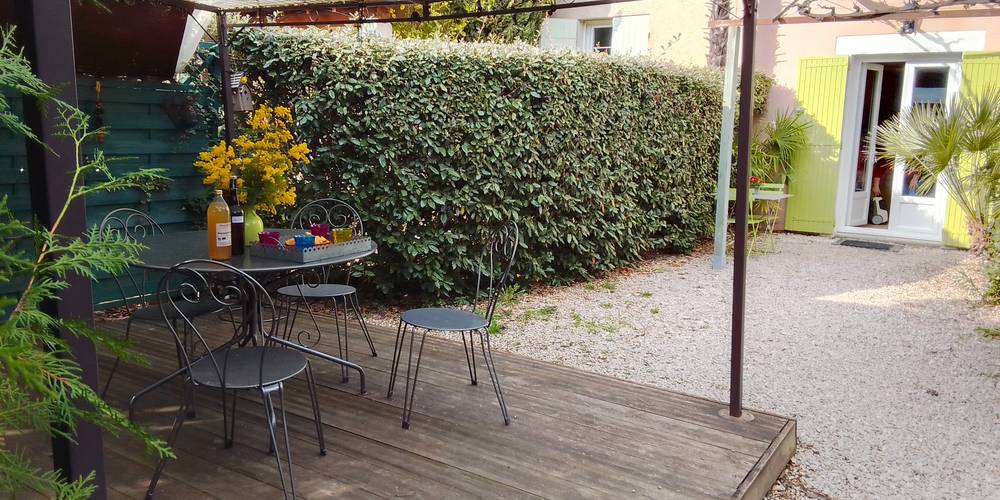  LE PETIT MAS DES PINS (Provence-Alpes-Côte d’Azur, Bouches-du-Rhône)