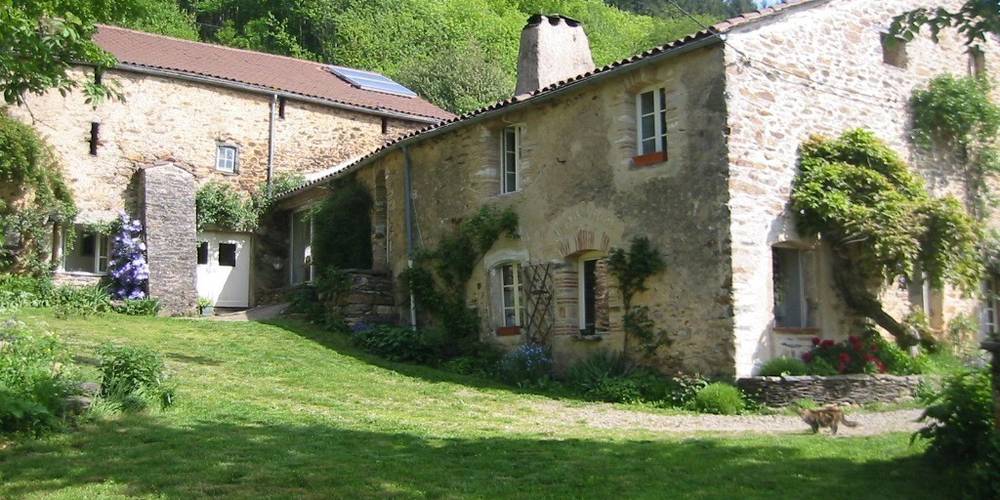 La maison des fermiers -  LA FERME DE ROQUECAVE (Occitanie, Hérault)