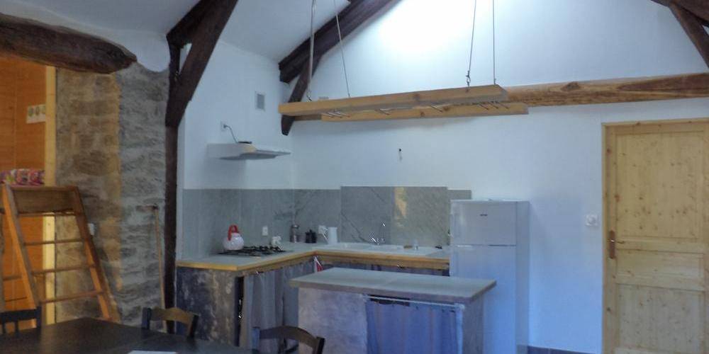 espace cuisine -  FERME DU FOURRÉ (Auvergne-Rhône-Alpes, Ardèche)