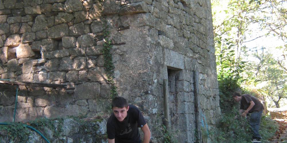 clède séchoir à chataigne -  FERME DU FOURRÉ (Auvergne-Rhône-Alpes, Ardèche)