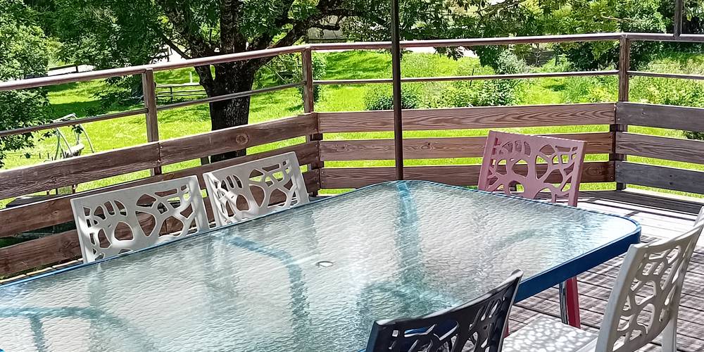 La terrasse -  GÎTE AU BOUT DU CHEMIN (Auvergne-Rhône-Alpes, Drôme)