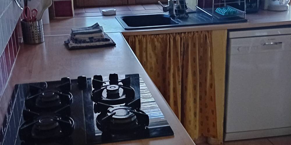 coin cuisine -  GÎTE AU BOUT DU CHEMIN (Auvergne-Rhône-Alpes, Drôme)