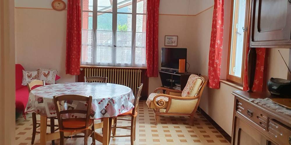  Gîte de Chamorin (Auvergne-Rhône-Alpes, Drôme)