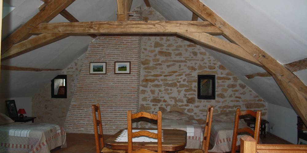 une des trois chambres à l'étage -  Ferme de La Lande (Centre-Val de Loire, Indre)