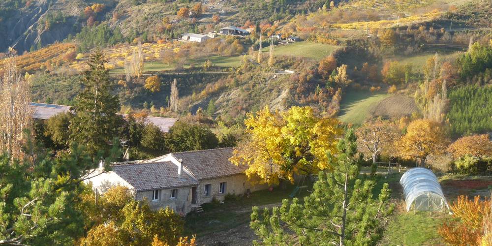  FERME DE PIERRE VIEILLE (Auvergne-Rhône-Alpes, Drôme)