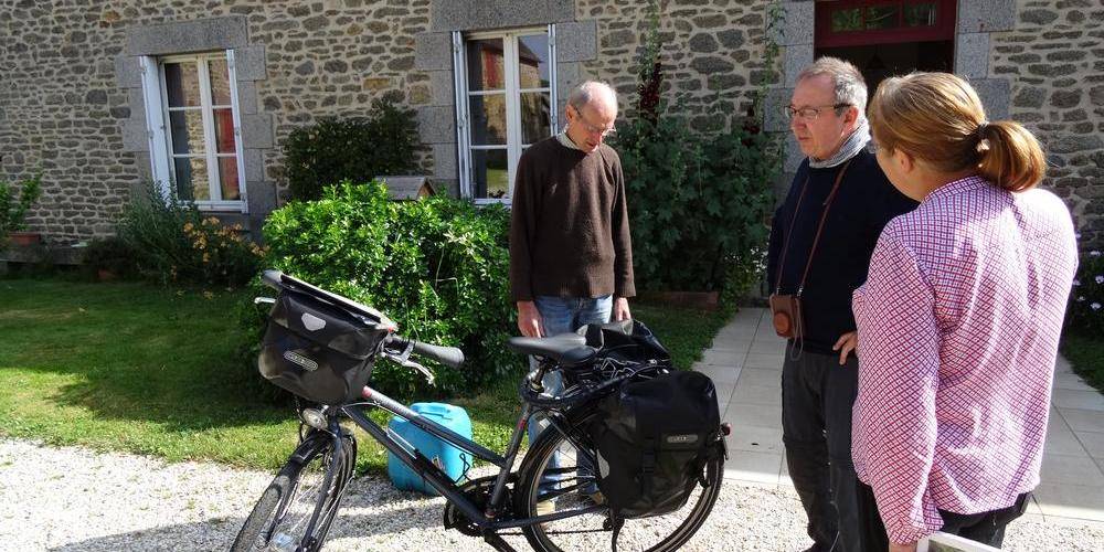 RANDONNEUR VELOI -  GITE DU DOMAINE (Pays de la Loire, Mayenne)