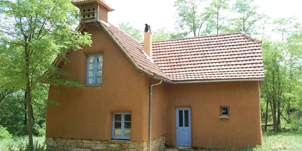  LA FERME EN PAILLE (Occitanie, Lot)