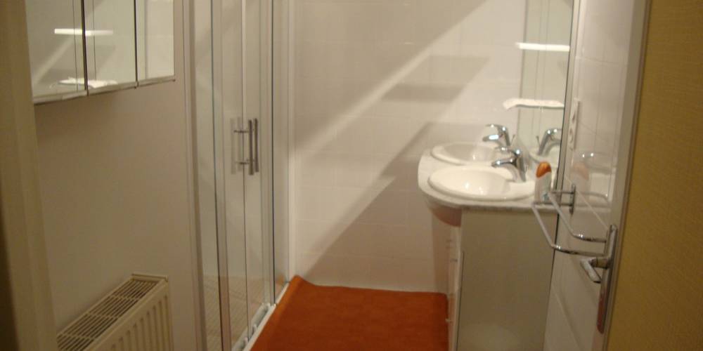 salle de bains -  GITE des 4 PREFETS (Pays de la Loire, Maine-et-Loire)