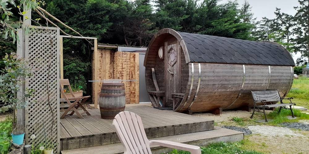 La chambre insolite Tonneau -  AU DOMAINE DES 3 VERSANTS (Pays de la Loire, Loire-Atlantique)