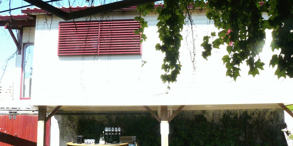 espace dégustation l'été -  AU DOMAINE DES 3 VERSANTS (Pays de la Loire, Loire-Atlantique)