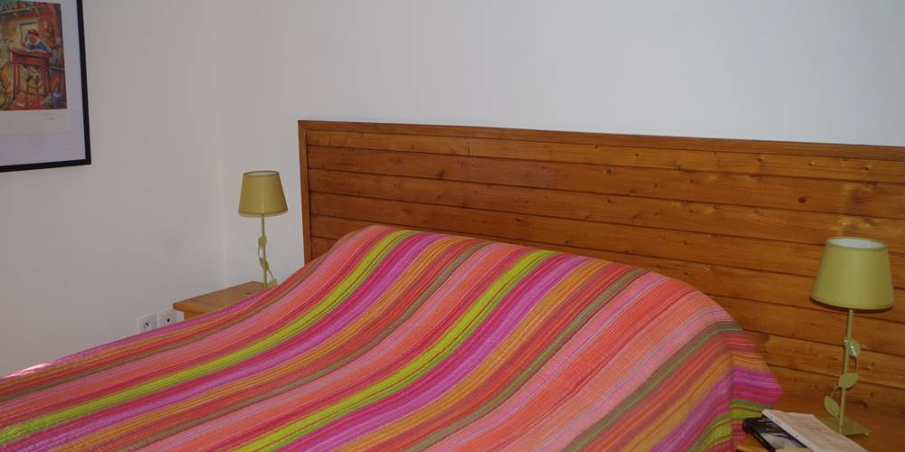 chambre 2 -  LA MAISON ROUGE (Nouvelle-Aquitaine, Creuse)